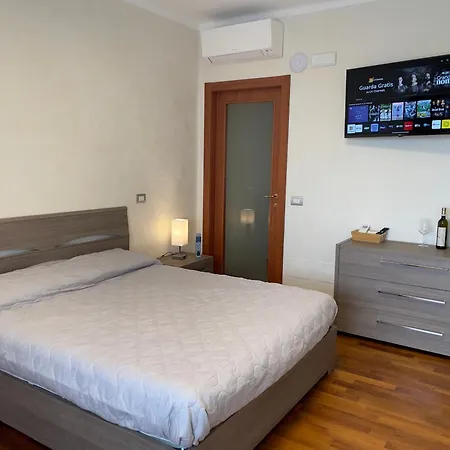 Landora לינה וארוחת בוקר