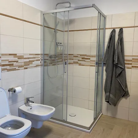 לינה וארוחת בוקר Landora Grazzano Badoglio